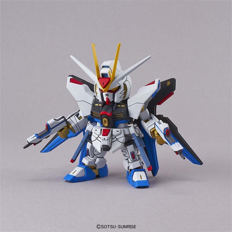 Bandai Gundam Model Kit SDEX S - Model Kit Wing Zero recension och pris
